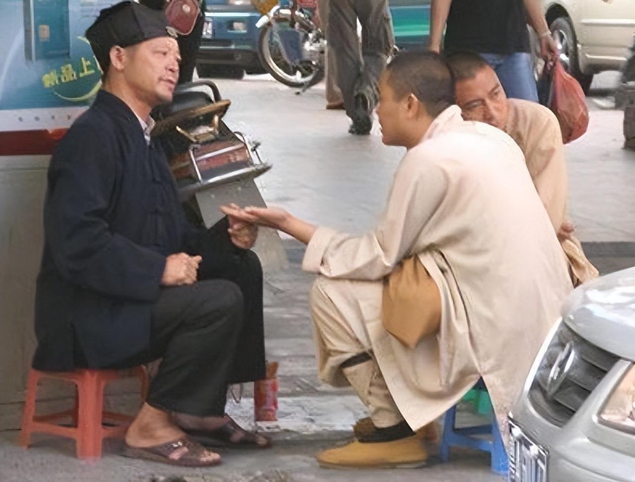 大六壬怎么起卦 当你走进那家算命摊，你会有什么样的体验？