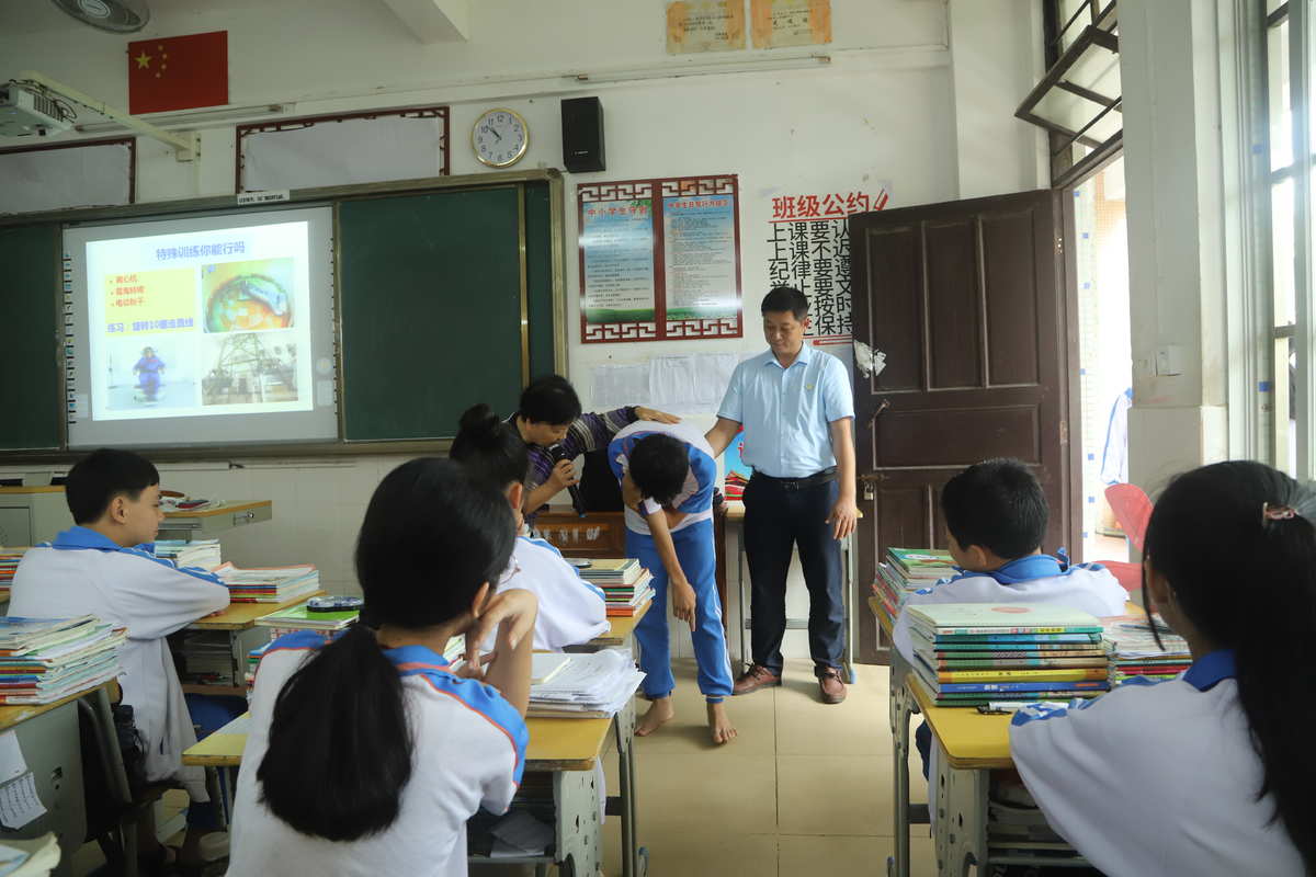 文昌中学文化传统学校标识学校师资力量截至2019年