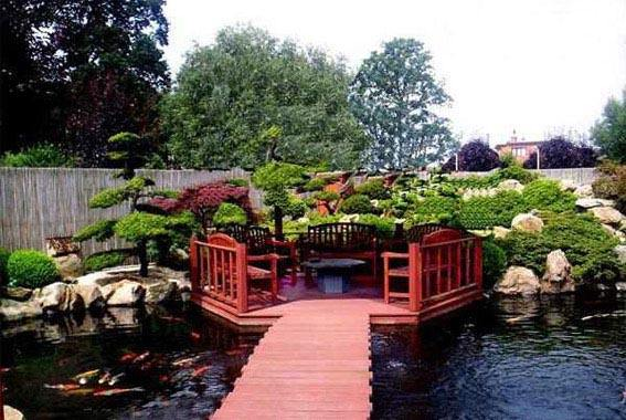 慈世堂：别墅庭院鱼池如何设计以及风水布局位置