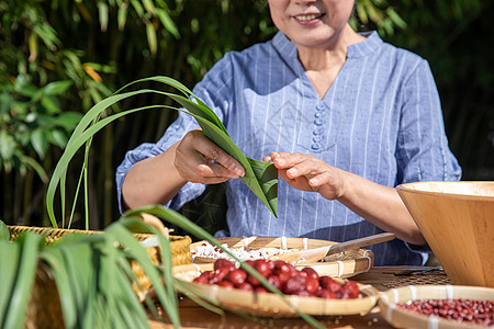 家乡风俗作文之家乡篇：家乡的风俗去年的除夕