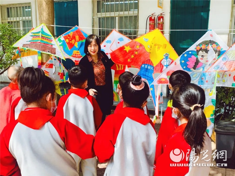 西安市未央区枣园小学风筝节：弘扬传统文化，放飞时代梦想