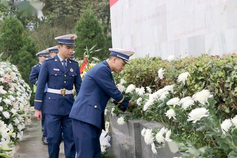 贵都社区党员群众前往苏州横山革命烈士陵园悼念革命先烈